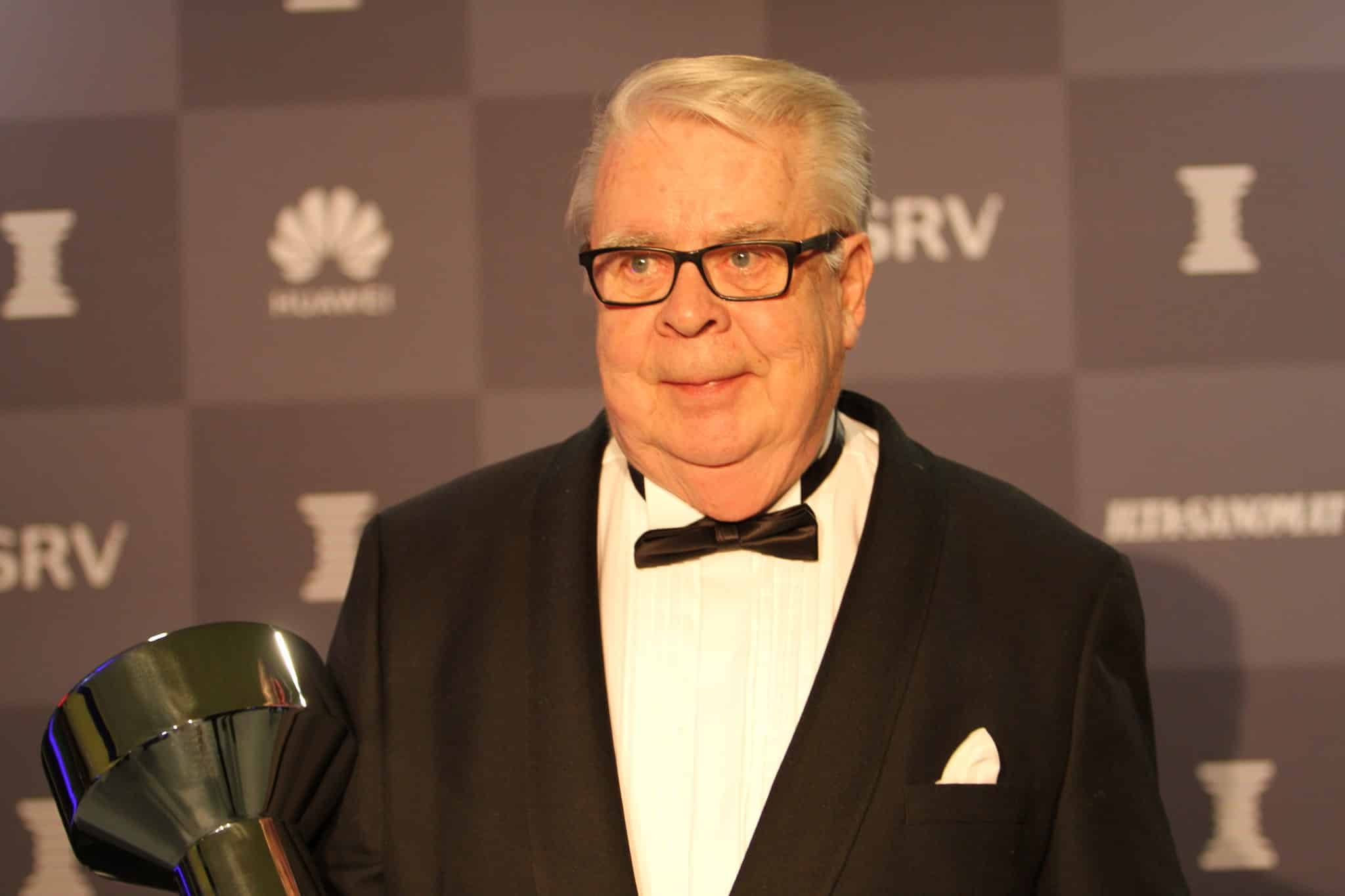 Kalervo Kummolan uskomattomimmat seikkailut: Puoli miljoonaa käteisenä Ruotsin-lautalla Turkuun – yksi kuriireista sammui rahat taskussaan