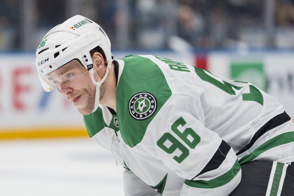 Analyysi: NHL:ssä nykyään superrikkaita suomalaisia