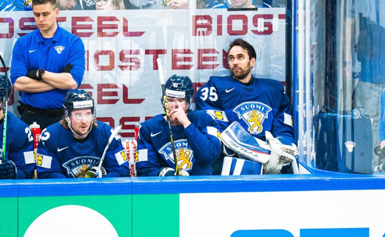 Leijonien olympiavoittaja ottaa tiukasti kantaa Suomi-kiekon valtavaan epäkohtaan – ”Ihan täyttä p***aa”