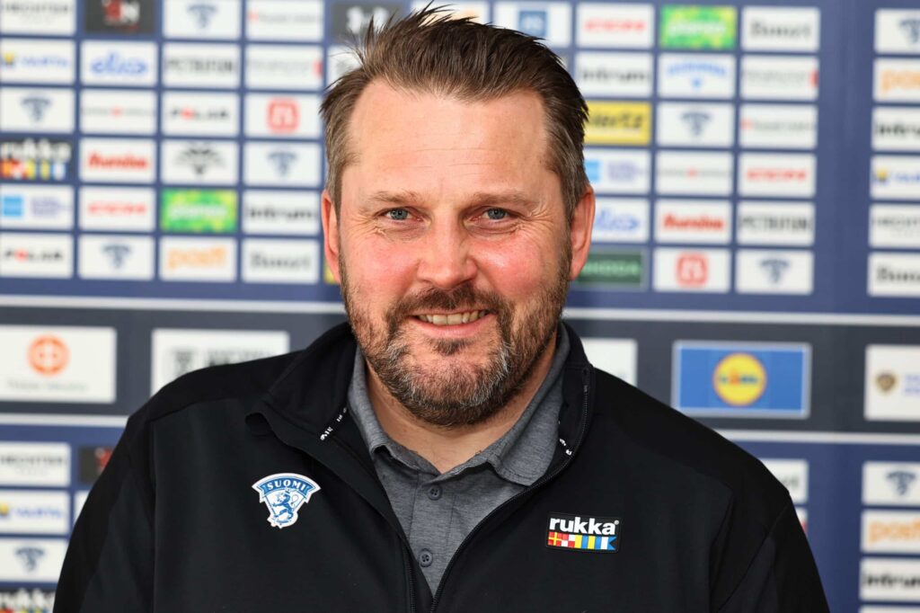 Videohaastattelu: Antti Pennanen varoittaa avausvastustaja Itävallasta - ”Kova joukkue” Videohaastattelu: Antti Pennanen varoittaa avausvastustaja Itävallasta – ”Kova joukkue”
