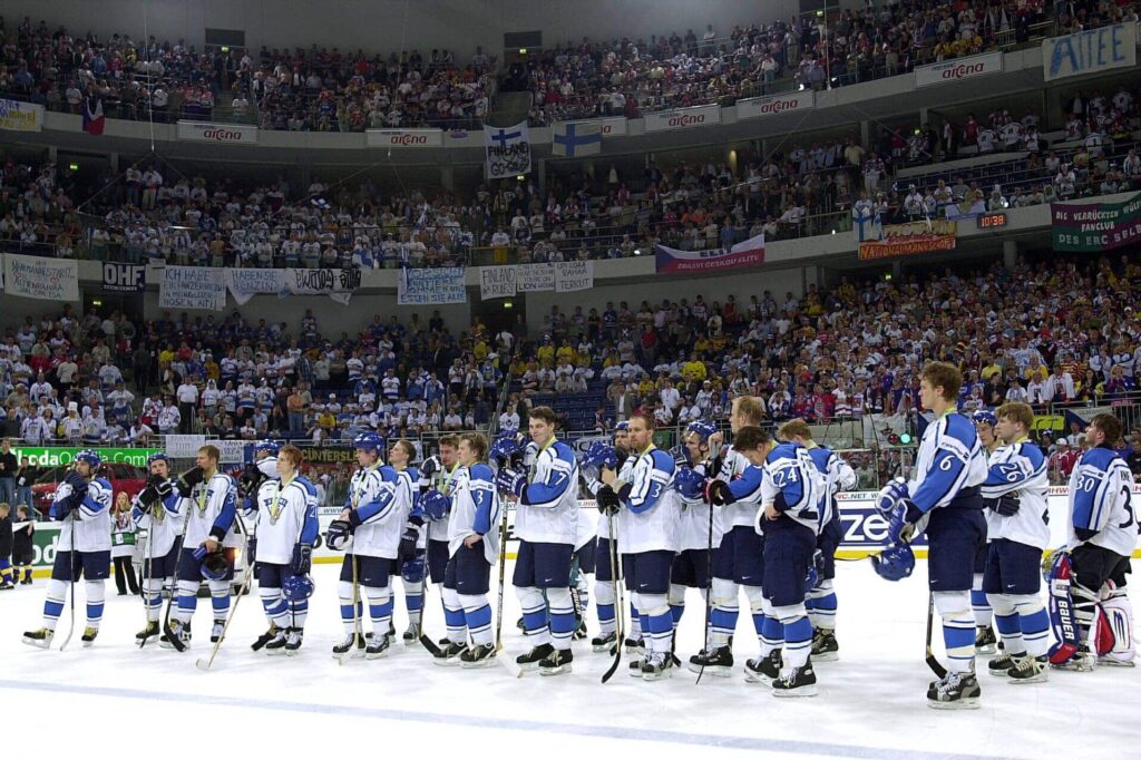 MM-kisat 2001: Leijonien hirmunippu taipui – kirottu jatkoaika! Leijonat, MM-finaalitappio 2001