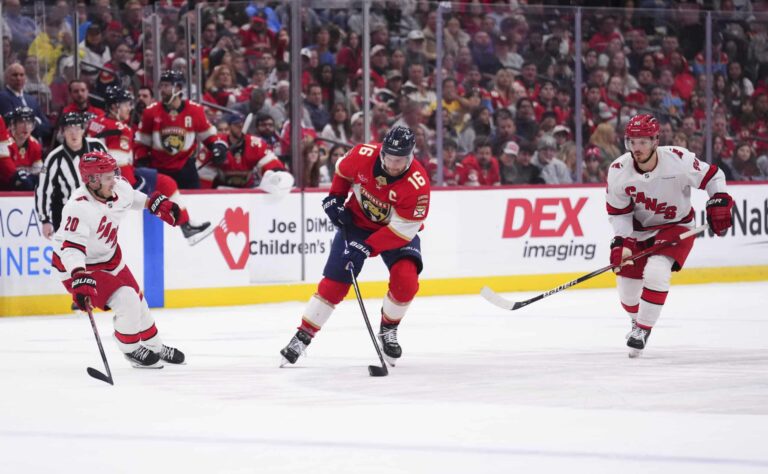 Analyysi: Vain ihme pysäyttää Floridan matkalla Stanley Cup -finaaleihin