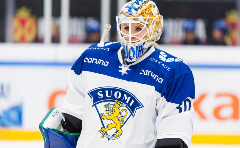 Suomen jääkiekon tilastointi on suuri vitsi – Meeri Räisänen avasi haisevan matopurkin: ”Ei muistettu laskea”