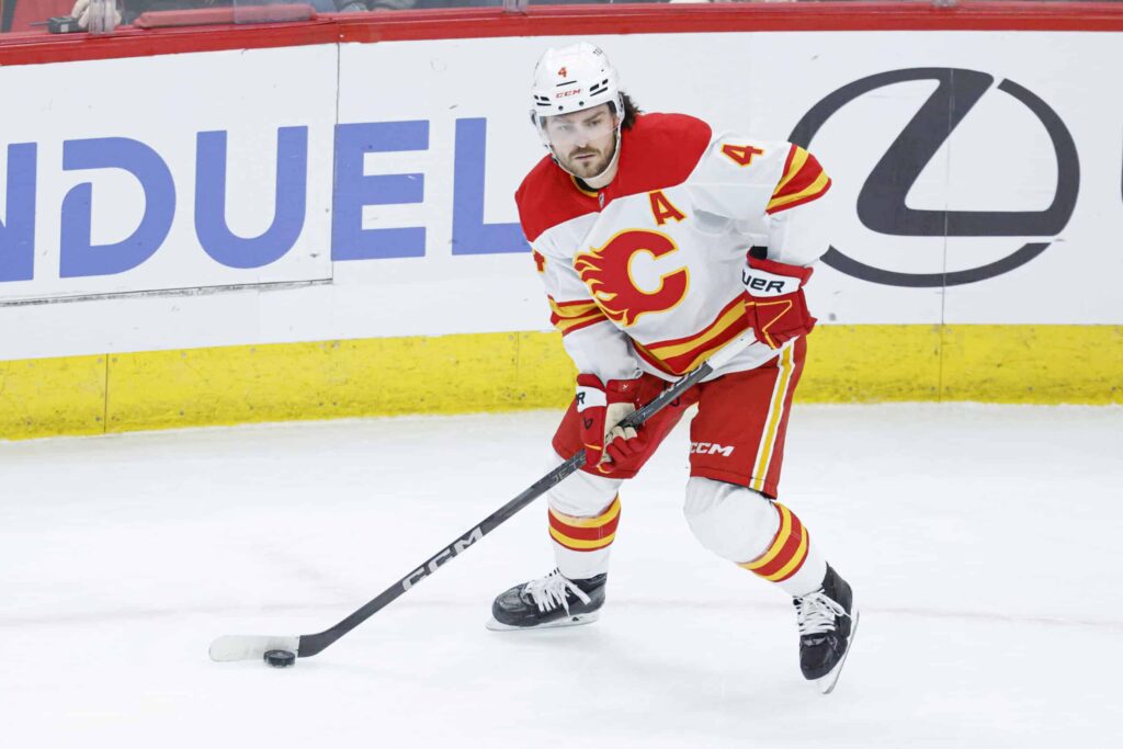 Näkökulma: Calgary Flamesilla uudelleenrakennuksen kausi - NHL:n pudotuspelit yhden prosentin haave Calgary Flamesin Rasmus Andersson