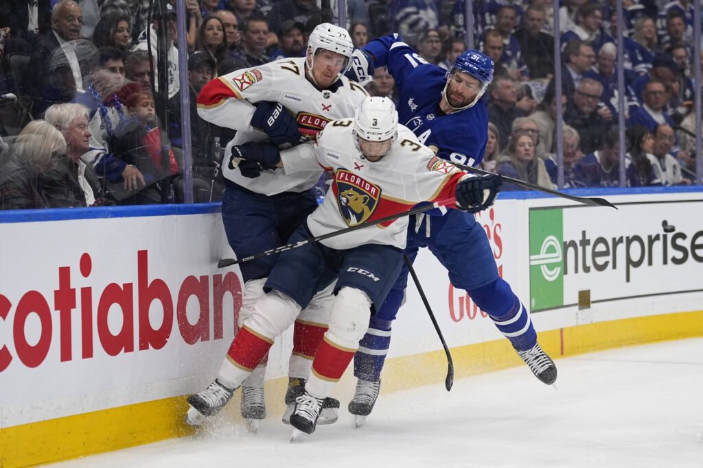 Analyysi: Florida Panthersilla erinomainen sopimustilanne Seth Jones ja Niko Mikkola