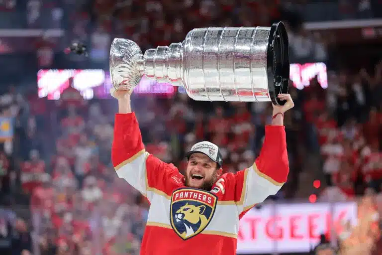 Haastattelu: Jussi Jokinen iloitsi vanhan seuransa mestaruudesta – ”Se pitää ottaa”
