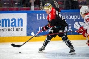 JYPille aukesi "uusi" maailma – "Yleensä on tähän aikaan mietitty päätösreissua" JYPille aukesi ”uusi” maailma – ”Yleensä on tähän aikaan mietitty päätösreissua”