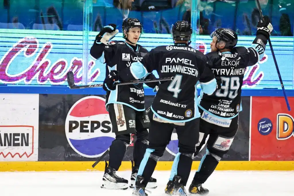 Analyysi: Pelicansilla ei ole varaa löysäilyyn – joukkueessa yksi selkeä vahvuusalue