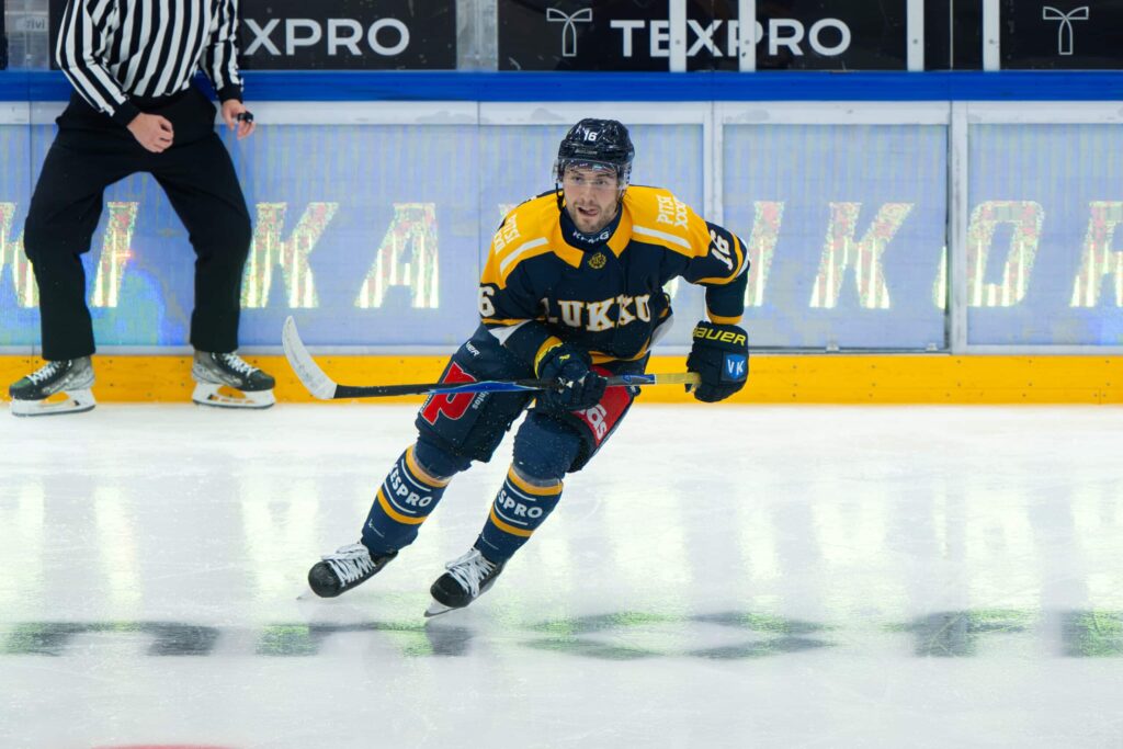 Analyysi: Löytääkö Lukko avaimen Liigan mestaruustaisteluun? Lukon kanadalaishyökkääjä Alex Beaucage