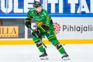 Näkökulma: Kaikki haluavat pelaamaan Ruotsiin – syypää on Suomen valtio