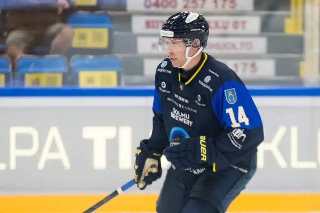 Haastattelu: Tämä toi tähtihyökkääjän Liigaan