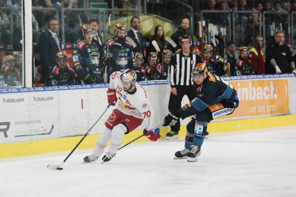 Analyysi: Red Bull Salzburg matkalla CHL:n pudotuspeleihin - Ilves ja KalPa pääsevät tiukkaan testiin Red Bull Salzburgin maalitykki Benjamin Nissner