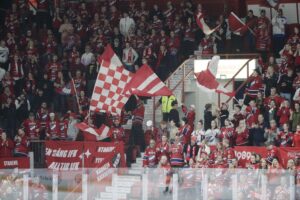 Mitä HIFK:ssa oikein tapahtuu? KL: Kritisoitu seurajohtaja kiistää syytökset jyrkästi