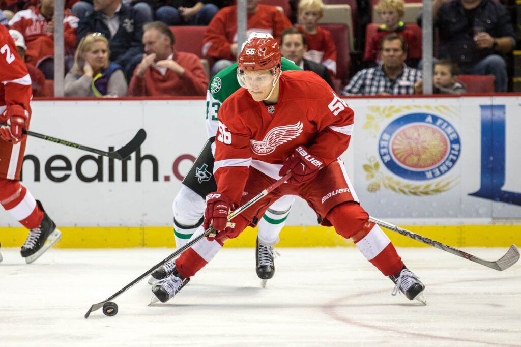 Teemu Pulkkinen paljastaa syyn NHL-uran kariutumiselle Teemu Pulkkinen Detroit Red Wingsin paidassa