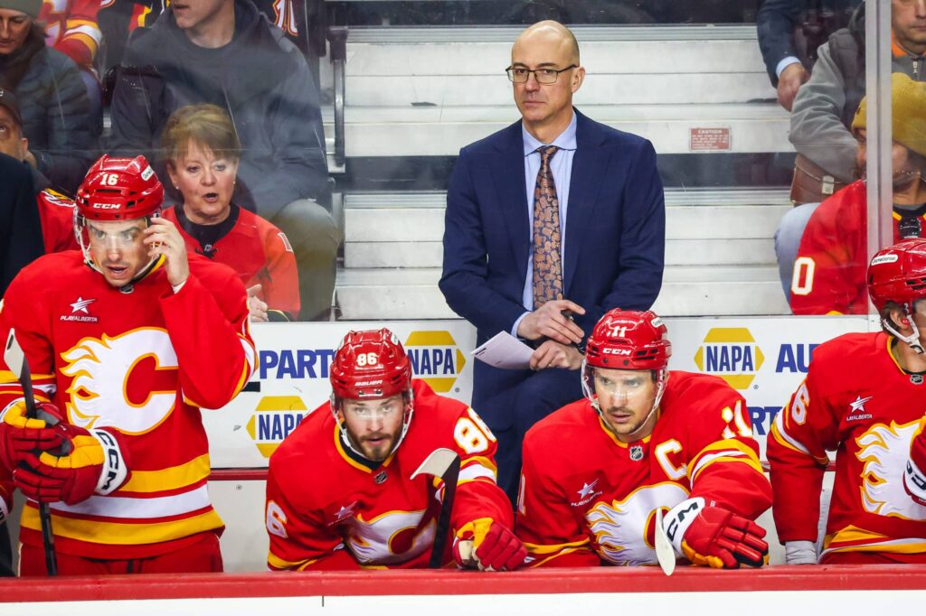 Analyysi: NHL-seuran kohuratkaisu muodostusmassa todelliseksi farssiksi