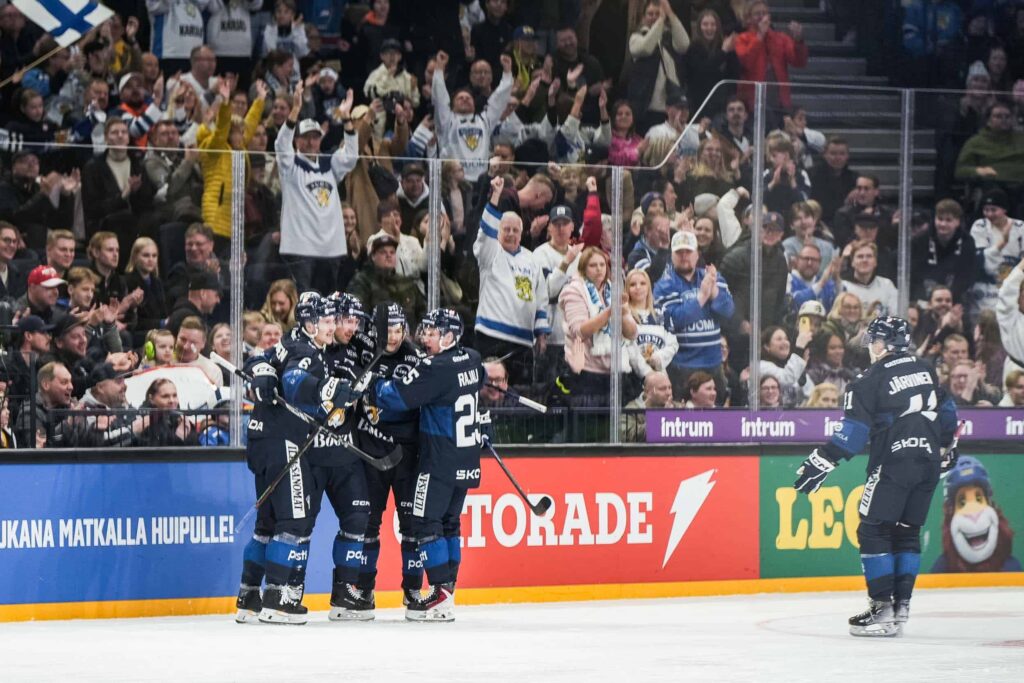 Näkökulma: Harvoin tarjolla – miksi Leijonat ei silti vedä areenaa täyteen?