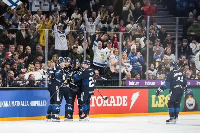 Näkökulma: Harvoin tarjolla – miksi Leijonat ei silti vedä areenaa täyteen?