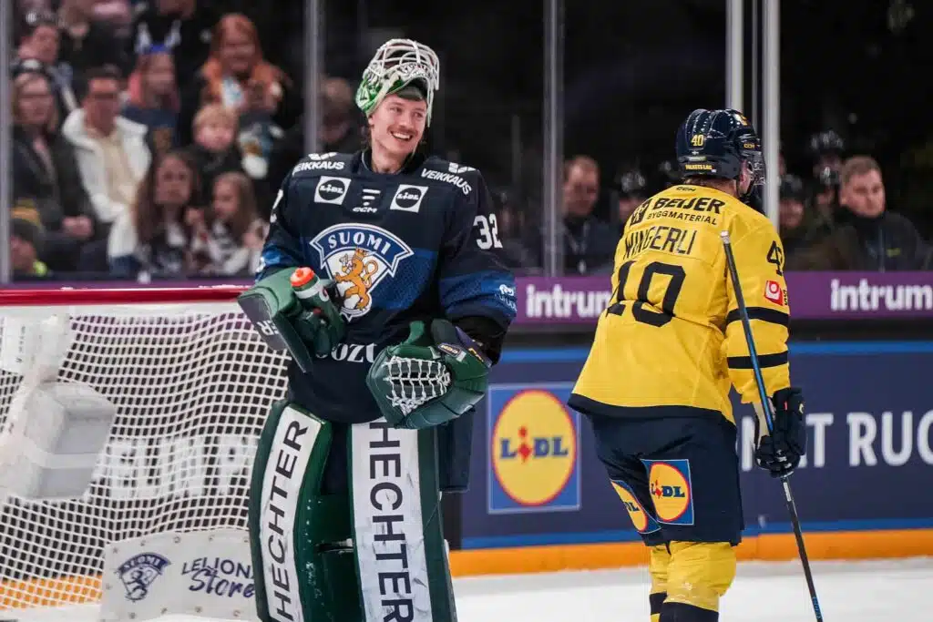 Mestis-pelaaja katseli huoneessaan suu auki NHL-tähden ökymatkalaukkua – ”Vasta myöhemmin olen tajunnut”