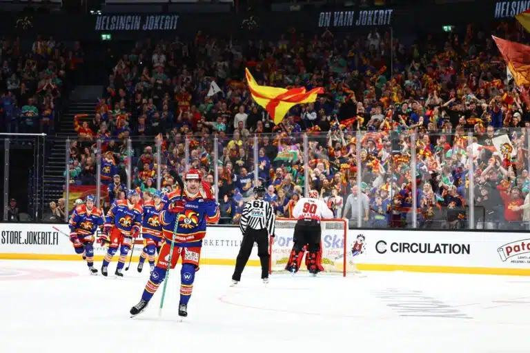 Näkökulma: Ylivoimainen Jokerit ei kiinnosta ketään – taaperrus yhtä ottelusarjaa vaille valmis