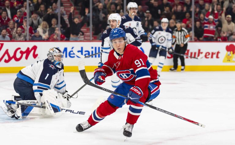 NHL:n suomalaissensaation ympärillä isoja spekulaatioita – ”Ei vielä isoja uutisia”