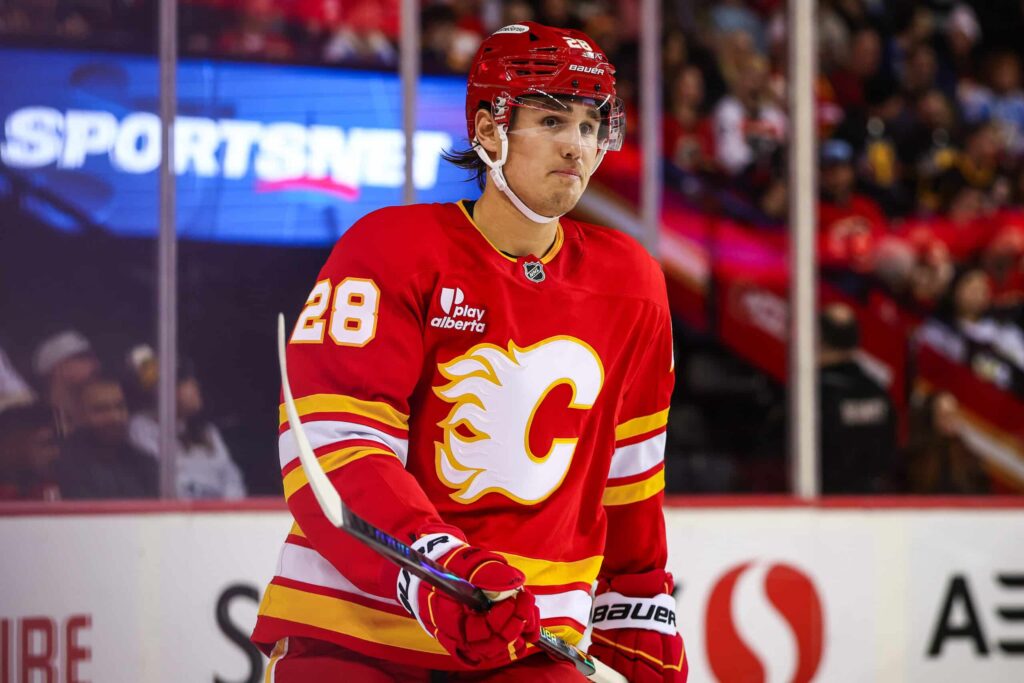 Analyysi: Tämä siirto sinetöi Dallas Starsin Stanley Cup -mestaruuden? Zach Whitecloud, Calgary Flames