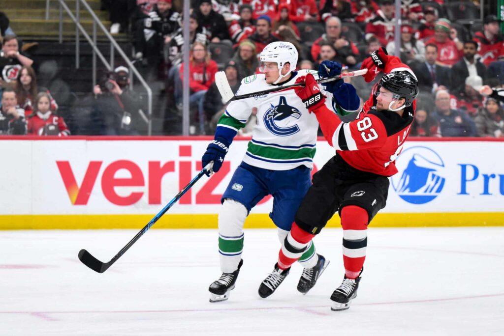 Juho Lammikko, New Jersey Devils (oik), David Kampf, Vancouver Canucks