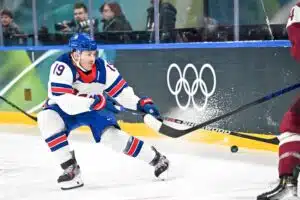 Olympiakiekko: Kun parhaat puolustukset kohtaavat - mitä vain voi sattua Olympiakiekko: Kun parhaat puolustukset kohtaavat – mitä vain voi sattua