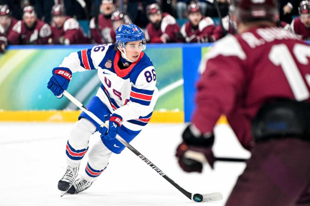 Olympiaennakko: Yhdysvalloille kelpaa vain kulta - yksi osa-alue ylitse muiden Jack Hughes