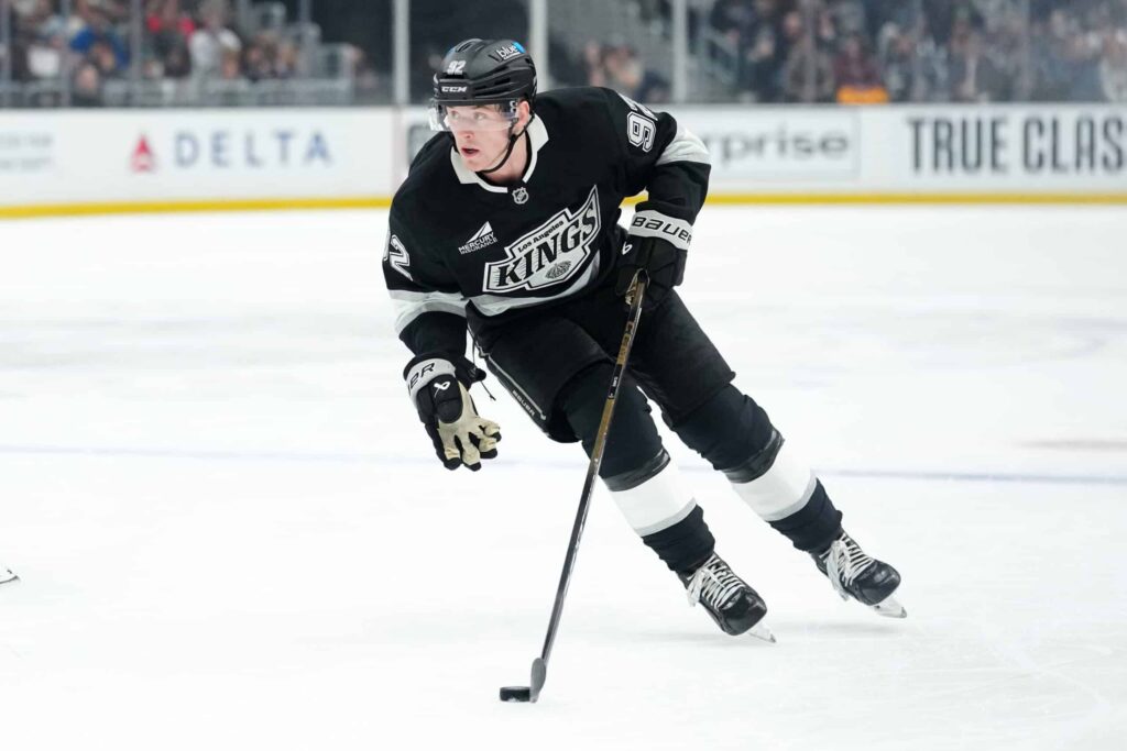 Los Angeles Kingsin kanadalaispuolustaja Brandt Clarke